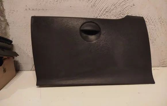 Renault Kangoo II Glove box 
