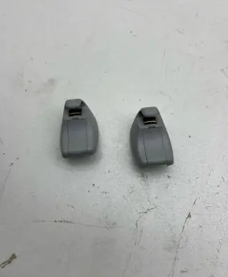 BMW 5 F10 F11 Sun visor clip/hook/bracket 