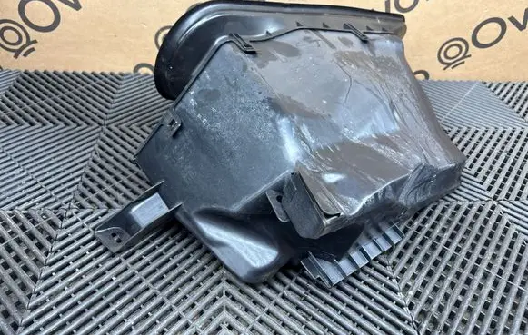 Volvo XC90 Air intake duct part 31353768