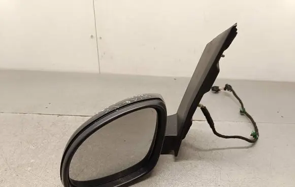 Volkswagen Sharan Front door electric wing mirror A057273 E021147