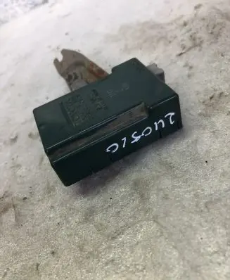 Lexus IS 220D-250-350 Door control unit/module 8974053060