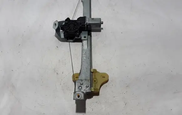 Renault Captur Front window lifting mechanism without motor 807200713R