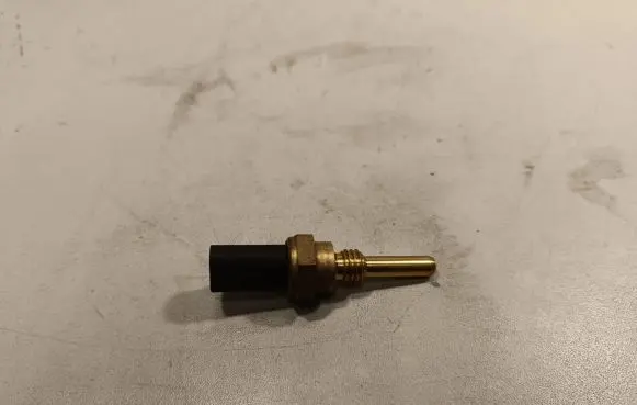 Coolant temperature sensor