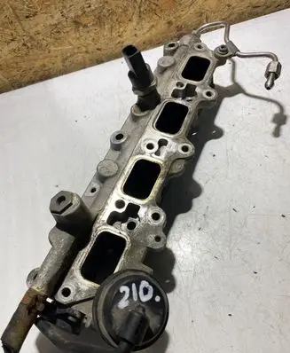Volkswagen Jetta V Intake manifold CK00266