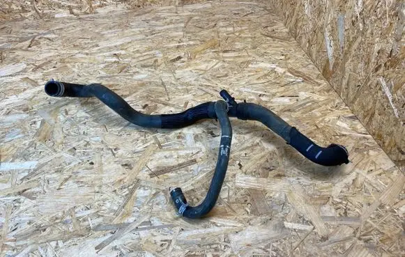 Ford Focus Engine coolant pipe/hose JX618B273FD