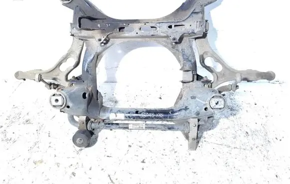 Volkswagen Touareg II Front subframe 7P0400025