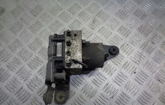 Renault Megane II ABS Pump 8200430798