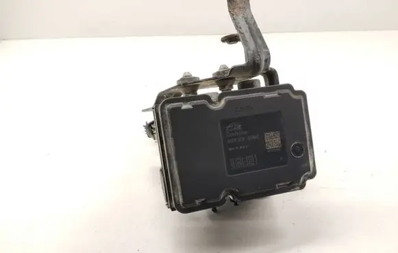 Dodge Nitro ABS Pump 25092843333