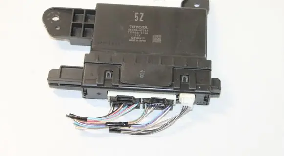 Toyota Prius (XW50) Other control units/modules 8865047360