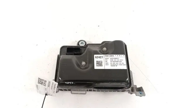 Tesla Model Y Engine control unit/module 149732700B