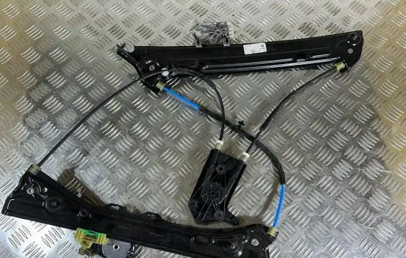 BMW 4 F36 Gran coupe Front door window regulator with motor 7326327 C13313104 4807000