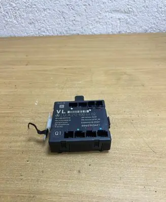 Mercedes-Benz E A207 Door control unit/module A2129004402 F1653