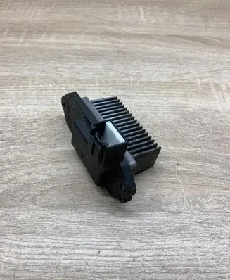 Mazda 626 Heater blower motor/fan resistor HB180BP4M PM010020B