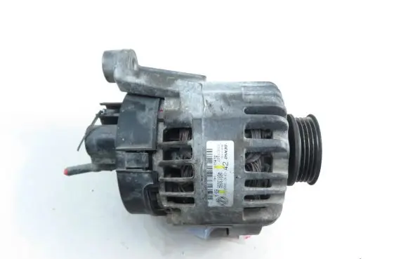 Fiat Punto (188) Generator/alternator 46813059