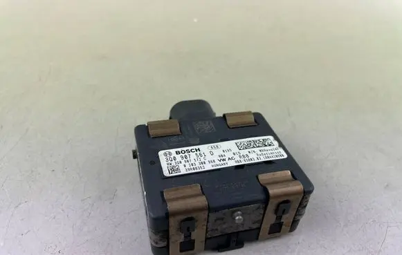 Skoda Superb B8 (3V) Distronic sensor radar 3Q0907561D 3Q0907572C 0203300968