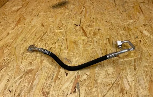 Air conditioning (A/C) pipe/hose