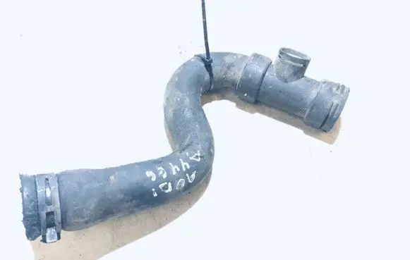 Audi A6 S6 C5 4B Engine coolant pipe/hose 4b0121049