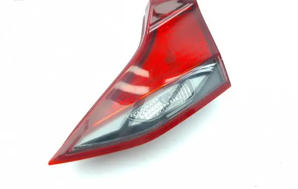 Hyundai Ioniq Tailgate rear/tail lights 92404G2000