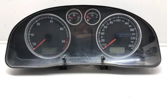 Speedometer (instrument cluster)