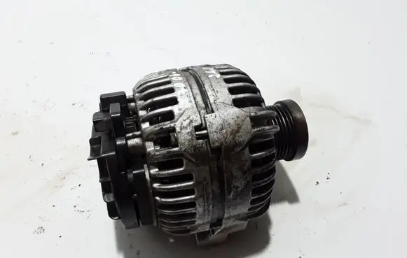 Volvo V70 Generator/alternator 30658085