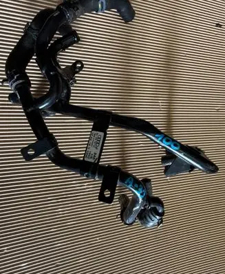 Skoda Octavia Mk3 (5E) Engine coolant pipe/hose 04L122157CC