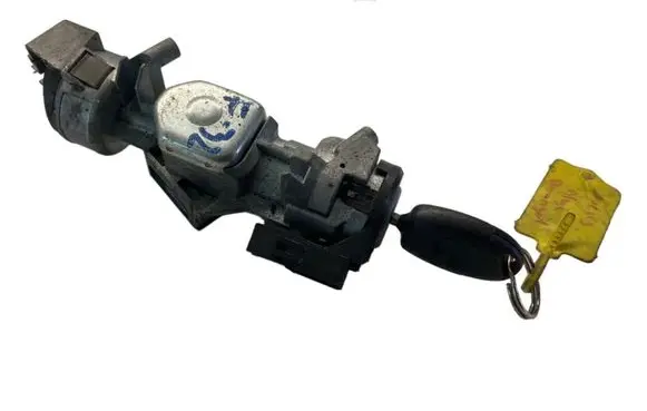 Ford Focus Ignition lock 3M513F880AC