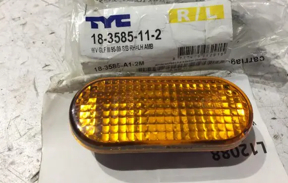Ford Galaxy Front fender indicator light 183585112