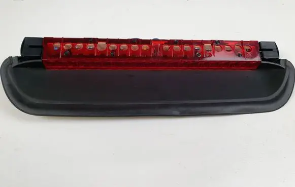 BMW 3 E90 E91 Third/center stoplight 168644