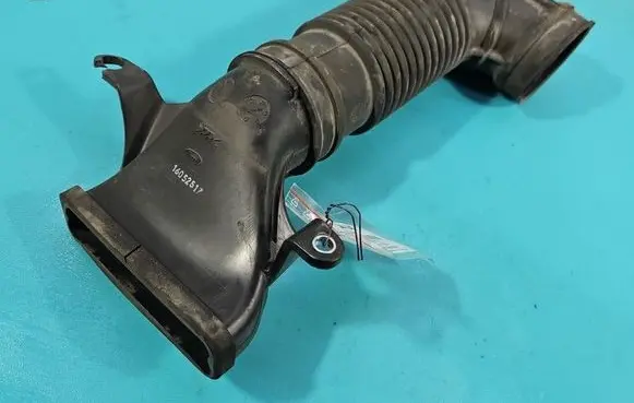 Suzuki Vitara (LY) Air intake duct part IMPRK1544645