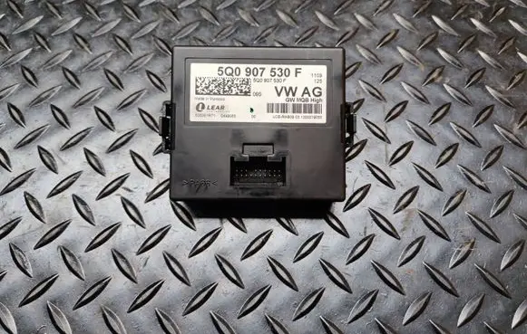 Skoda Octavia Mk3 (5E) Gateway control module 5Q0907530F
