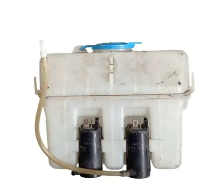 Suzuki Jimny Windshield washer fluid reservoir/tank