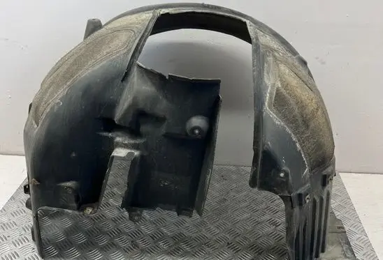 BMW 5 E60 E61 Front mudguard 7050538