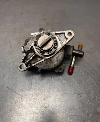 Mitsubishi ASX Vacuum pump