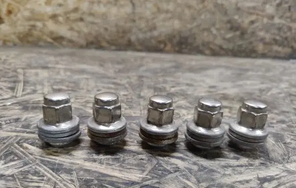 Jaguar XE Nuts/bolts 
