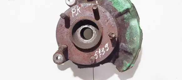 Mazda 626 Front wheel hub