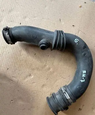 Intercooler hose/pipe