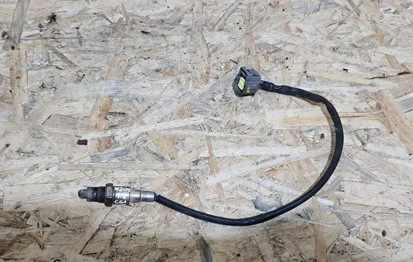 Mercedes-Benz C W204 Lambda probe sensor 0075426418 0258030009 206061
