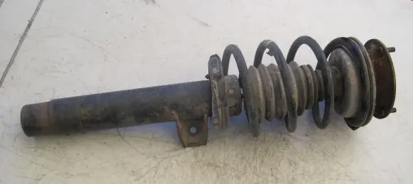 BMW X1 E84 Front shock absorber/damper 6851335