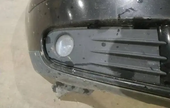 Volvo S40 Front bumper lower grill