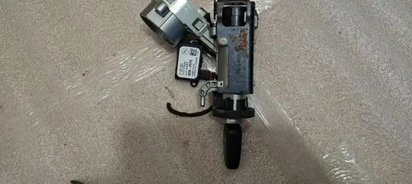Opel Insignia A Ignition lock 20939745