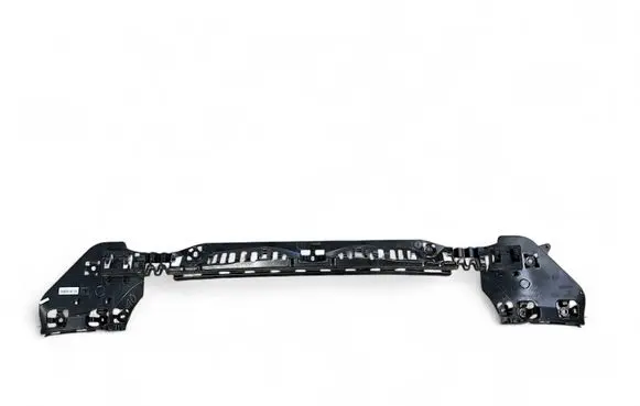 Rear bumper mounting bracket