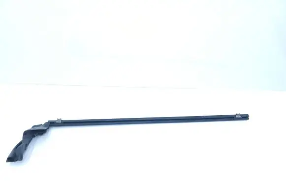 BMW 2 F22 F23 Rubber seal front coupe door window 7267905 PA6630G 1531052