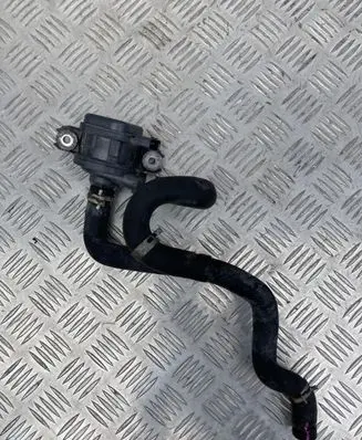 Toyota Prius (XW50) Water pump G9040-47040