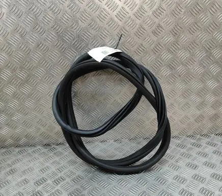 BMW 3 G20 G21 Rubber seal rear door 7497913
