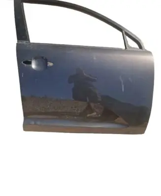 KIA Sportage Front door