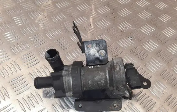 Volkswagen Phaeton Water pump 3D0965561B 035959209E