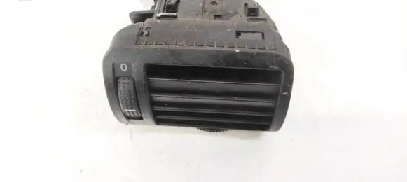 Volkswagen PASSAT B5 Dash center air vent grill 3B0819704A