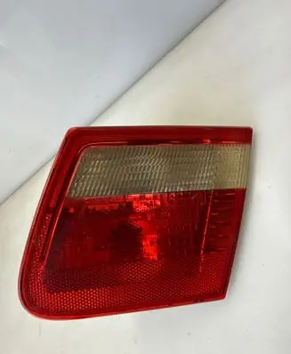 BMW 3 E46 Tailgate rear/tail lights 8368760