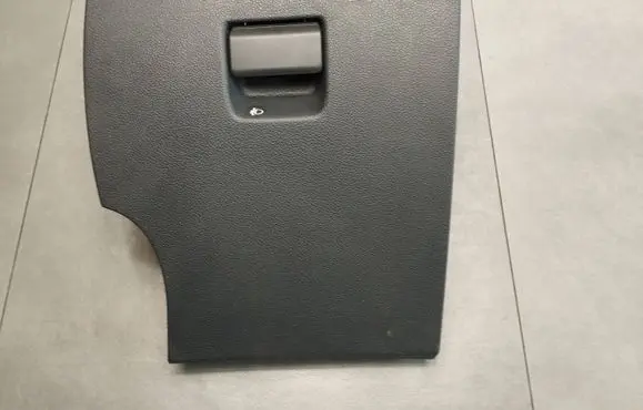 Peugeot 508 Glove box 9686445977 1004676XXT 42913M