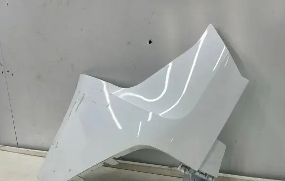 Rear bumper corner part panel trim